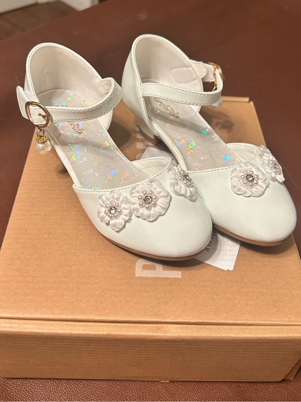 NEW Girl’s 12 White Dress Heels Flower Accents: Formal-Wedding- Flower Girl